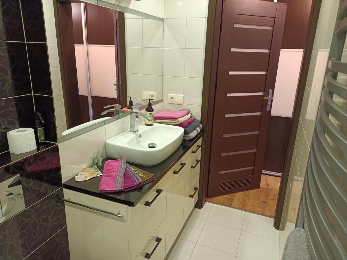 Apartament Centrum 64M2 Klimatyzacja Kędzierzyn-Koźle Εξωτερικό φωτογραφία